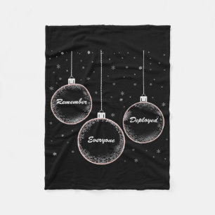 Red Friday Military Christmas Remember Everyone Fleece Blanket
