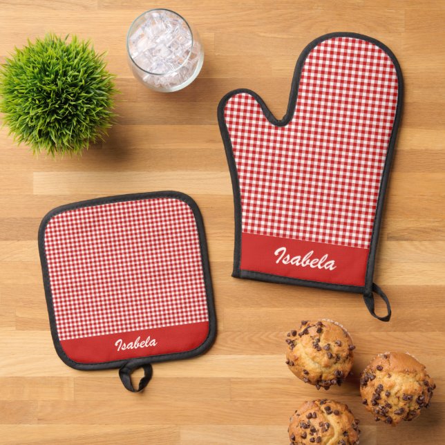 Red Gingham Oven Mitt & Pot Holder Set (Top Down)