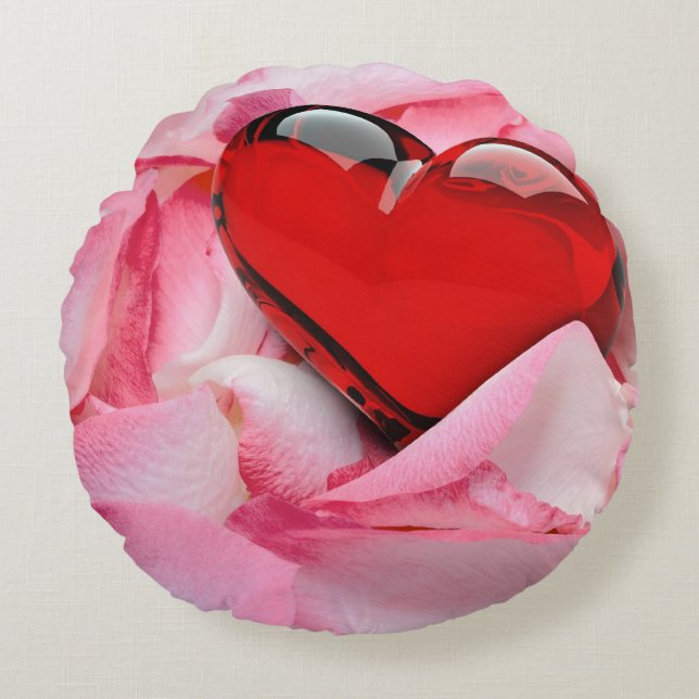 Red Glass Heart Rose Petals Round Pillow (Front)