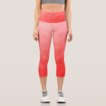 Red gradient geometric mesh pattern capri leggings<br><div class="desc">Unique and fun customizable geometric women's clothing. Cool capri leggings fashion for her. 
Triangle geometric mesh with light dark red ombre gradient.</div>