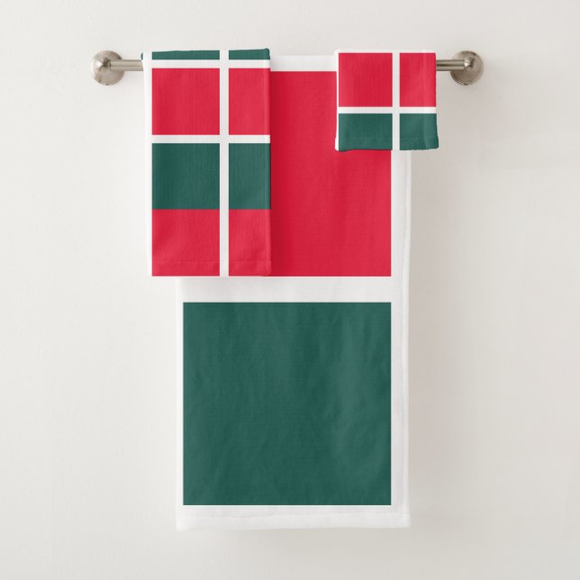 Red Green Chequered Pattern  Bath Towel Set (Insitu)
