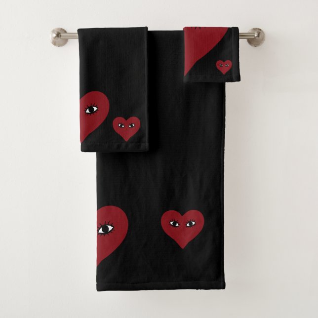 Red Heart Eyes Bath Towel Set (Insitu)