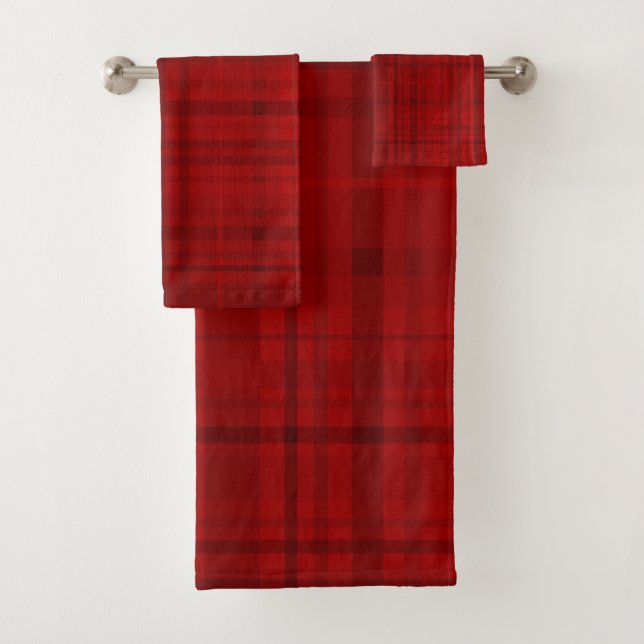 Red Holiday Plaid Pattern Bath Towel Set (Insitu)