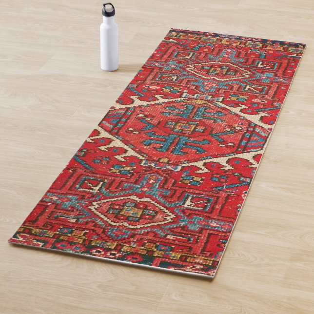 Red Kilim Carpet Rug Geometric Patterned Fitness Yoga Mat (In Situ)