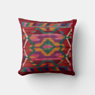 "Red Kilim Pillows Canada: Artisanal Elegance for
