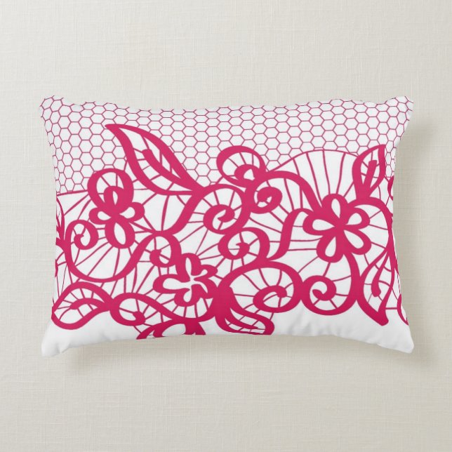 Red lace decorative pillow (Front)
