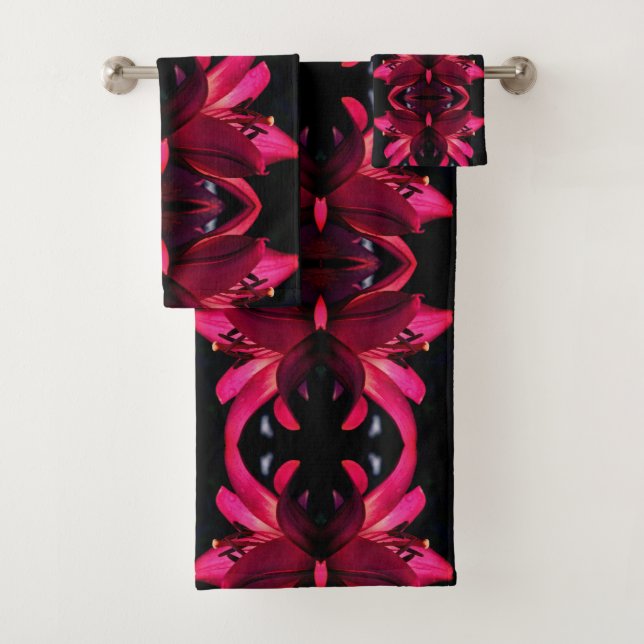 Red Lily Flower Abstract Art  Bath Towel Set (Insitu)