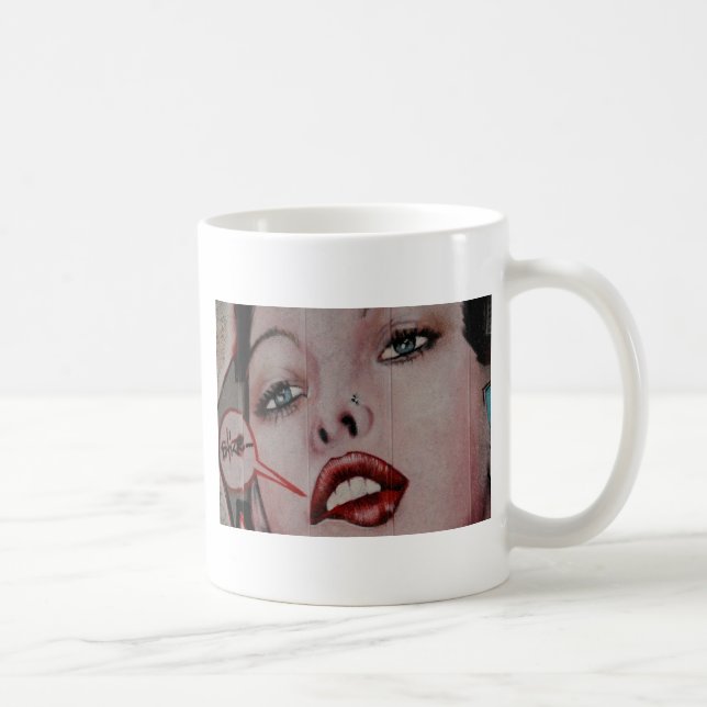 Red lips coffee mug (Right)