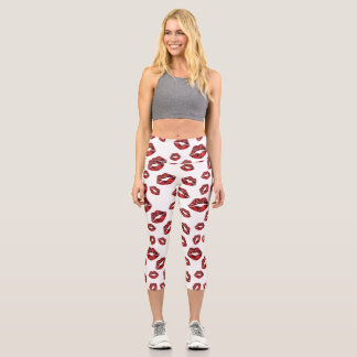 Red Lips Kiss Pattern Capri Cropped Leggings