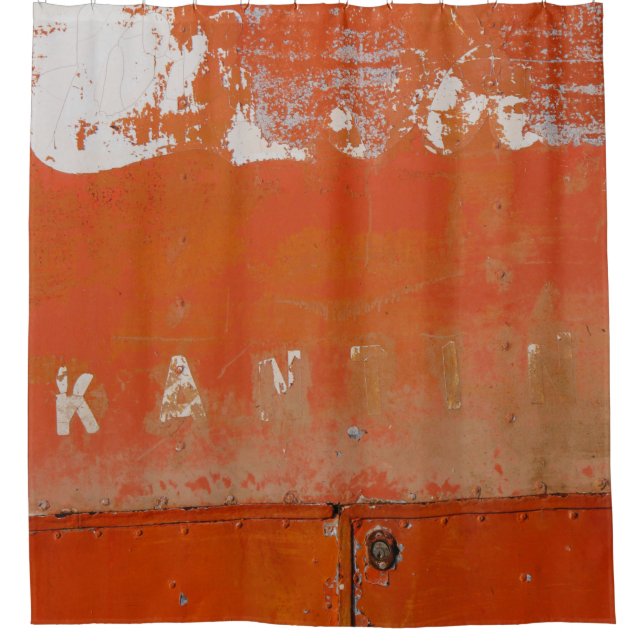 Red metal case (Front)