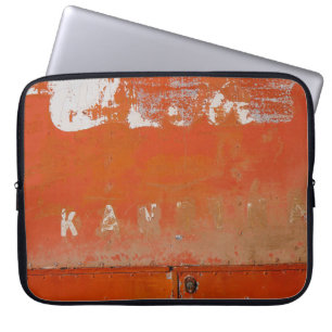 Red metal case