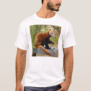 Red Panda-037 T-shirt
