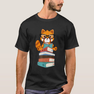 Red Pandas Book Bookworm Red Panda Reader T-Shirt