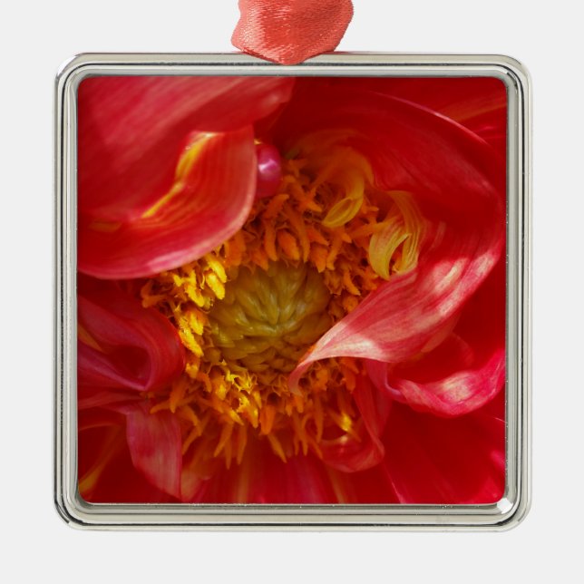 red petals metal ornament (Front)