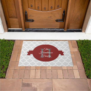 Red Quatrefoil Personalized Doormat