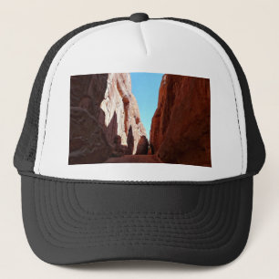Red Rocks Moah Utah Southwestern Desert Scenery Trucker Hat