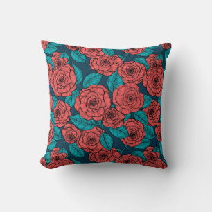 Red roses throw pillow