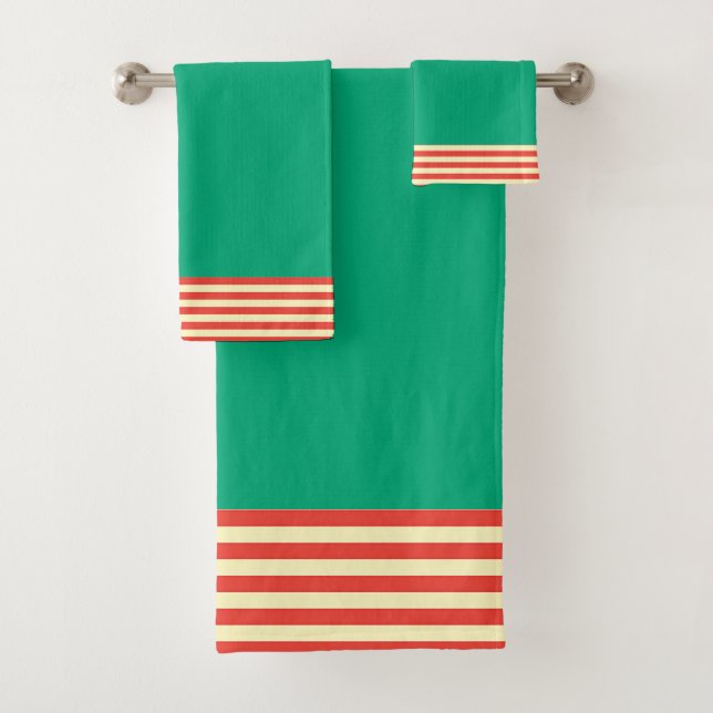 Red Stripes Green  Bath Towel Set (Insitu)