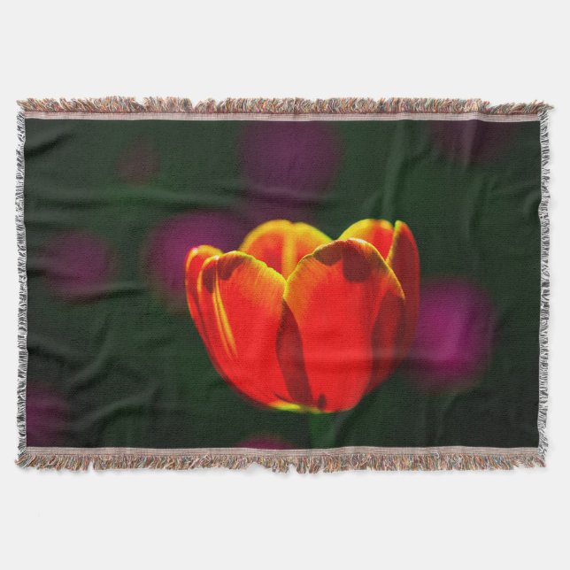 Red tulip flower throw blanket (Front)