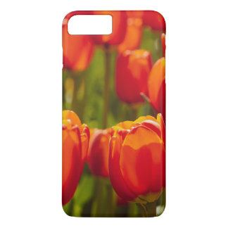 Red tulips photographic print. jigsaw puzzle Case-Mate iPhone case