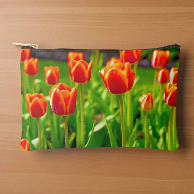 Red Tulips Pouch (Creator Uploaded)
