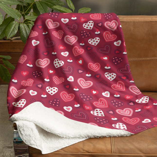 Red Valentine hearts pattern Fleece Blanket (Creator Uploaded)