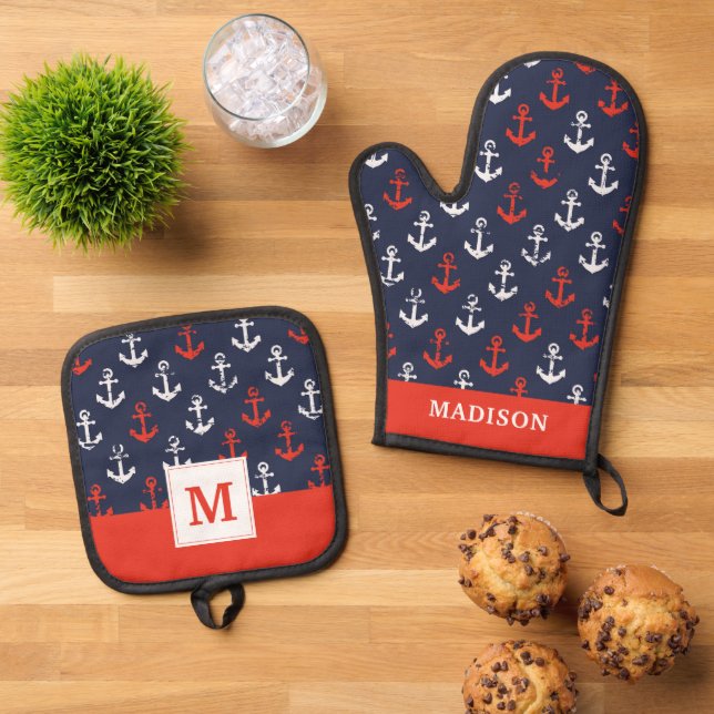 Red White And Blue Navy Pattern Oven Mitt & Pot Holder Set (Top Down)