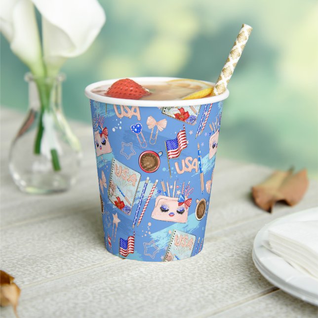RED WHITE BLUE 4TH OF JULY ITEMS PAPER CUPS (Insitu)