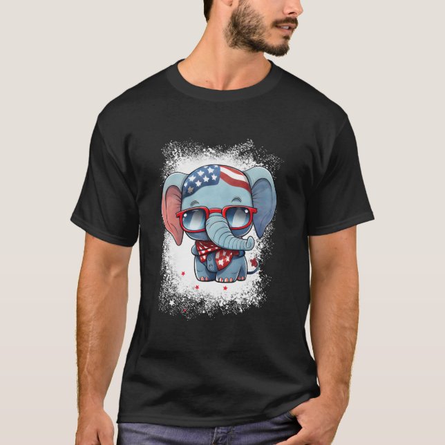 Red White Blue Elephant American Flag 4Th Of July  T-Shirt (Front)