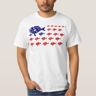 Red white blue fish flag  patriotic fisherman T-Shirt