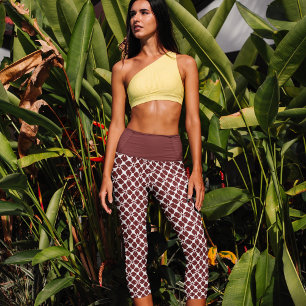 Red & White Hanabishi FloralPattern Capri Leggings