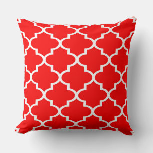 Red White Quatrefoil Lattice Pillow