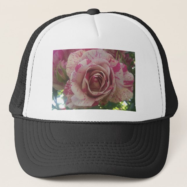 Red white rose trucker hat (Front)