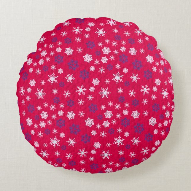 Red White Snowflake Christmas Pattern Round Pillow (Front)