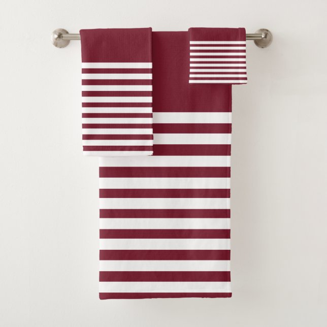 Red White Stripes Bath Towel Set (Insitu)