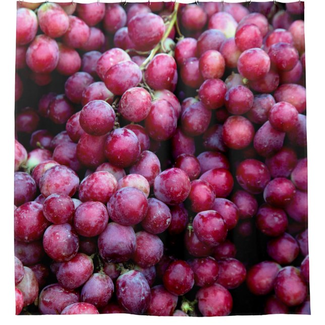 Red wine grapes (Front)