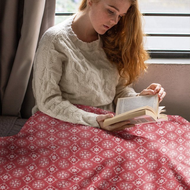 Red Winter Snowflake Farmhouse Pattern Fleece Blanket (Creator Uploaded)