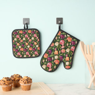 Refined Tulip Botanical Illustration Oven Mitt & Pot Holder Set