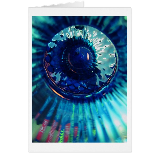 Regarder en bas fixement de la bouteille (Devant)