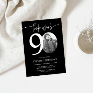 Regardez qui a 90 ans Invitation d'anniversaire