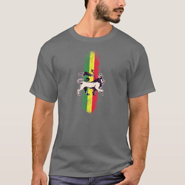 Reggae king lion T-Shirt (Front)