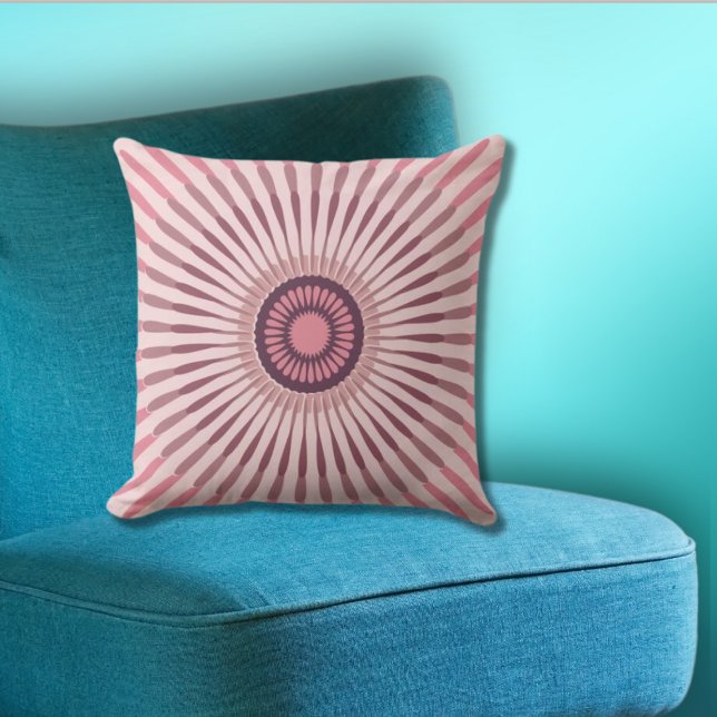 Regular Centred Pink Star Flower Throw Pillow (Light Pink Star Flower Throw Pillow)
