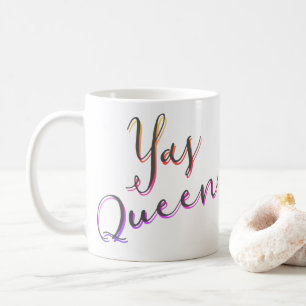 Reine de Yas ! Tasse de couleur d'arc-en-ciel