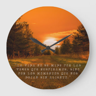 "Rejoj conElegancia Inigualable en Cada Segundo" Large Clock