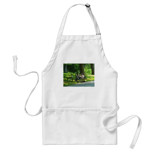 Relaxing After the Ride Standard Apron (Front)