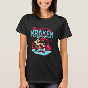 Release the Kraken! Zombi October Zombies Ship Lon T-Shirt