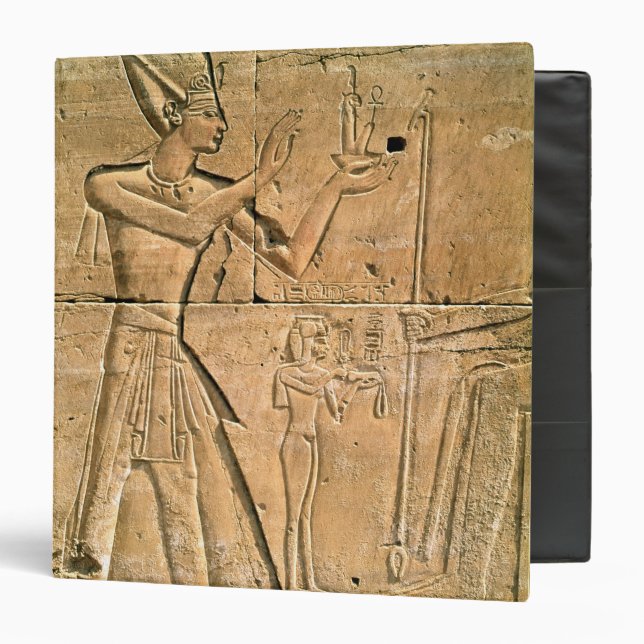 Relief depicting Tuthmosis III  making an Binder (Front/Inside)