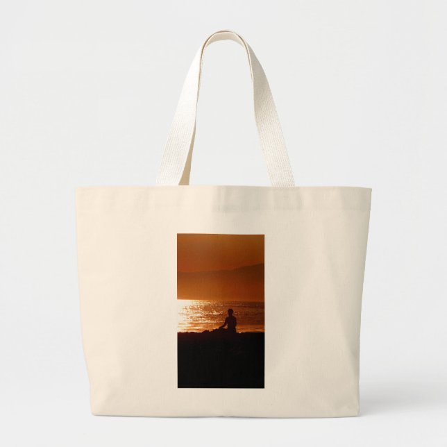 Renewing_ Classic Bag _ by Elenne Boothe (Front)