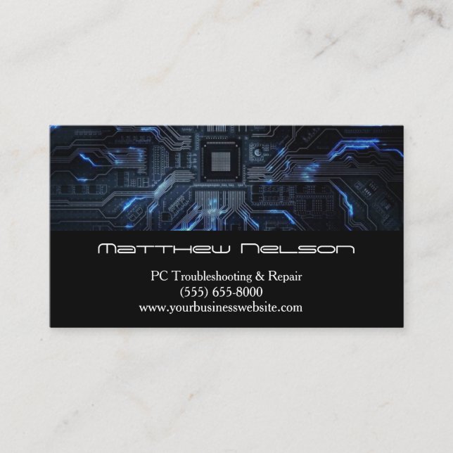 Réparation du technicien de la carte mère bleue de (Devant)
