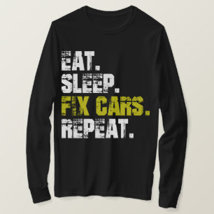 Réparez les voitures Répétez le T-shirt mécanique 